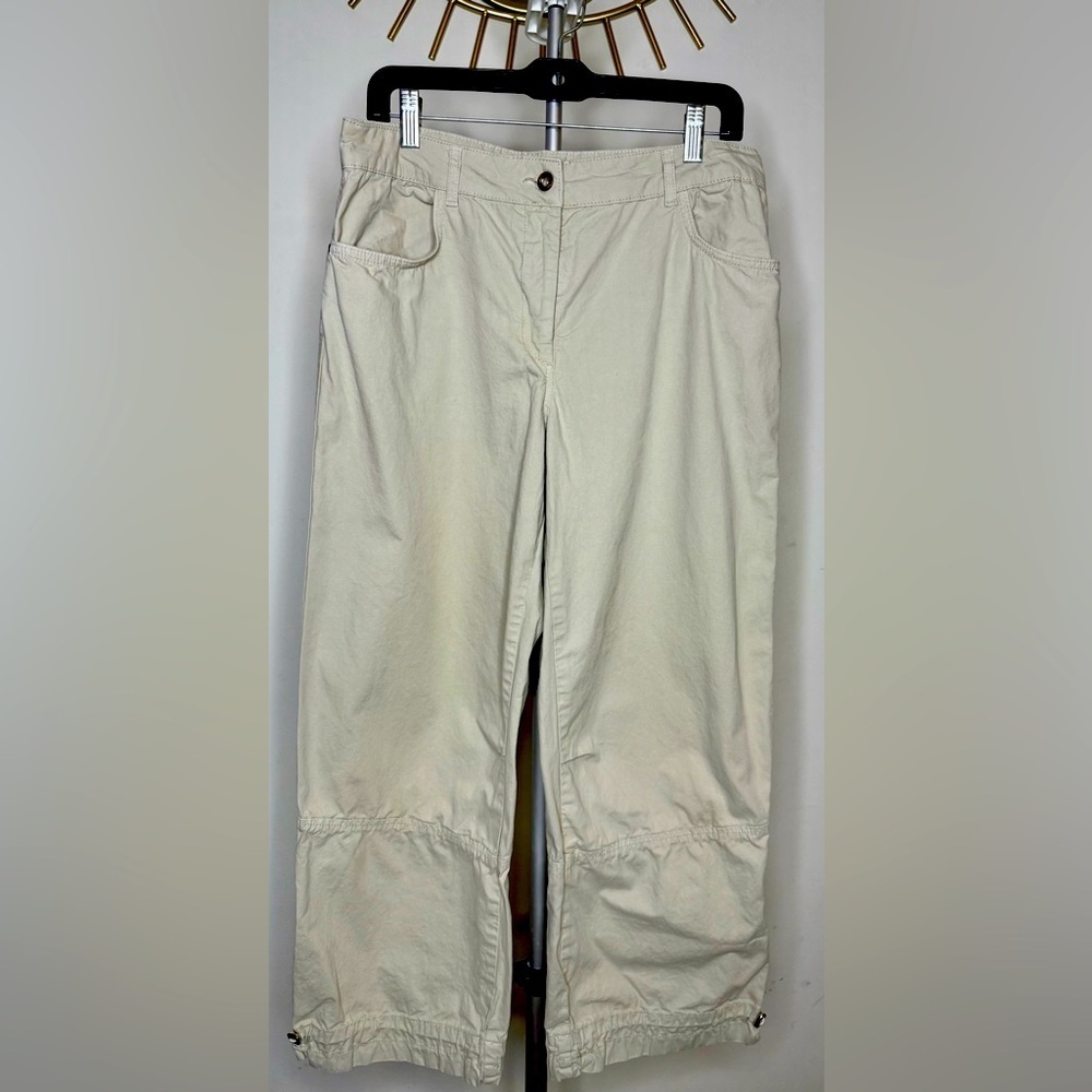 Zara Wide legged baggy khaki pants pockets 
Adjustable cinch bottom size 8 EUC